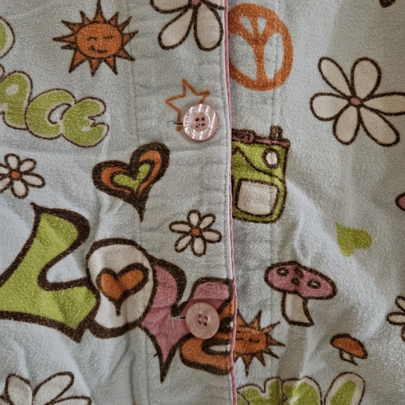 LOVE Flannel PJ set - Picture 9 of 9